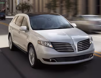 2017–19 Lincoln MKT '2016–19