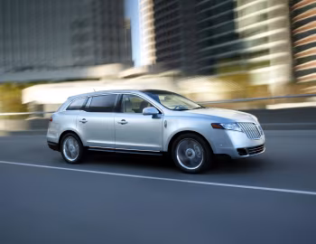 2010–12 Lincoln MKT '07.2009–12