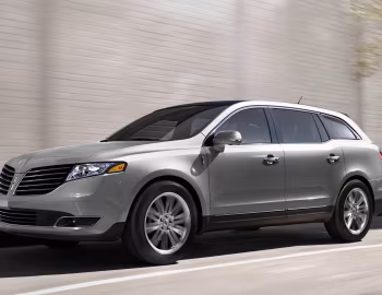 2017–19 Lincoln MKT '2016–19