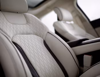 Интерьер 2017–20 Lincoln MKZ '2016–20