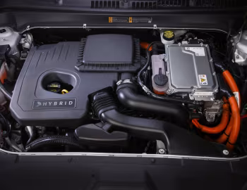 Под капотом 2013–16 Lincoln MKZ Hybrid '2013–16