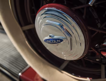 1932 Lincoln Model KB Sport Phaeton by Murphy (232-B)