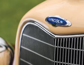 1934 Lincoln Model KB Dual Cowl Sport Phaeton (272-A)