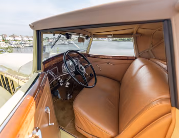 Интерьер 1934 Lincoln Model KA Convertible Roadster (521-523)