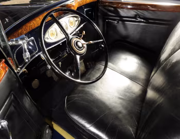 Интерьер 1933 Lincoln Model KA Convertible Roadster by Murray
