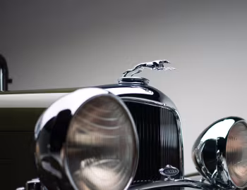 1932 Lincoln Model KB 5-passenger Sedan (235)