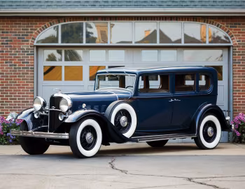 1932 Lincoln Model KB 5-passenger Sedan (235)