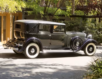 1932 Lincoln Model KB 2-window Berline by Judkins (243-A)