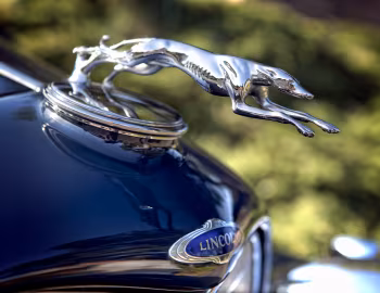Маскот 1934 Lincoln Model KB Convertible Sedan by Dietrich (271-281)
