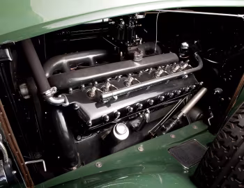 Под капотом 1932 Lincoln Model KB Coupe by Judkins (244-B)