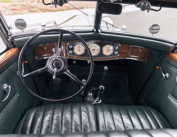 Panneau avant 1933 Lincoln Model KB Custom Convertible Sedan by Dietrich (#2005)
