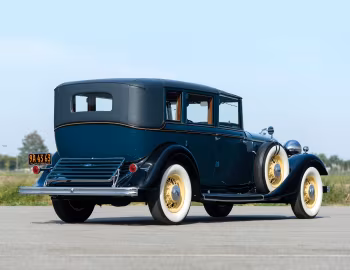 1933 Lincoln Model KB Town Car by Brunn (259-B)