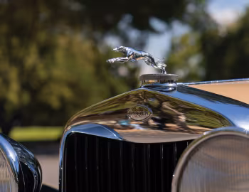 Маскот 1930 Lincoln Model L Town Sedan