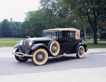 1929 Lincoln Model L Convertible Victoria by Dietrich