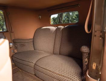 Интерьер 1930 Lincoln Model L Town Sedan
