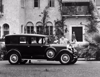 1930 Lincoln Model L 7-passenger Limousine by Willoughby (174)