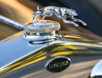 Маскот 1930 Lincoln Model L Sport Phaeton (176A) '1929–30