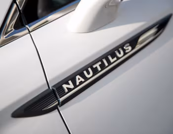 Lincoln Nautilus [China] '2021–23