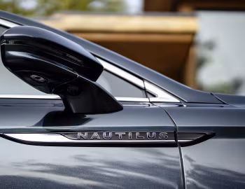2021–23 Lincoln Nautilus Black Label [North America] '2020–23