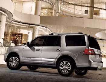 2007–14 Lincoln Navigator (U326) '2006–14