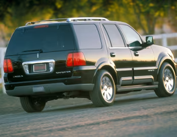 2003–04 Lincoln Navigator (U228) '2002–04