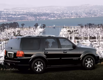2005–06 Lincoln Navigator (U228) '2004–06