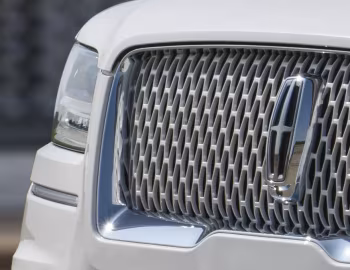 Логотип 2020–21 Lincoln Navigator L Monochromatic Package '2019–21