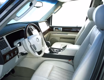 Интерьер 2003–04 Lincoln Navigator (U228) '2002–04
