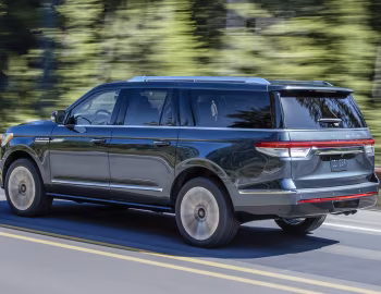 2022–24 Lincoln Navigator L [North America] '2021–24