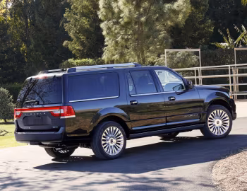 2015–17 Lincoln Navigator L '2014–17