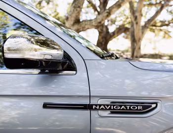 2018–21 Lincoln Navigator Black Label [North America] '2017–21