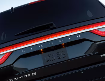 2015–17 Lincoln Navigator L '2014–17