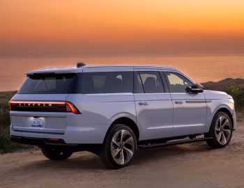 2025–н.в. Lincoln Navigator L Black Label [North America] '2024–н.в.