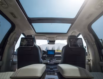 Интерьер Lincoln Navigator Presidential [China] '2017–21