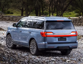 Lincoln Navigator Presidential [China] '2017–21