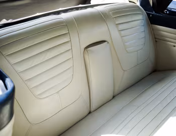 Интерьер 1957 Lincoln Premiere Convertible (76B)