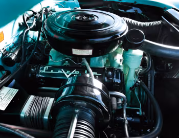 Под капотом 1956 Lincoln Premiere Convertible (76B)