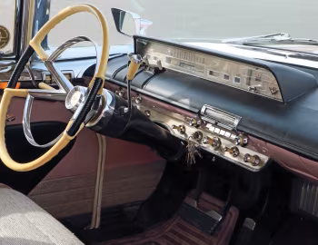 Интерьер 1956 Lincoln Premiere Sedan (73B)
