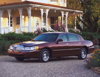 1998–2002 Lincoln Town Car Signature Series
