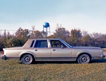 1981 Lincoln Town Car (94 54D)
