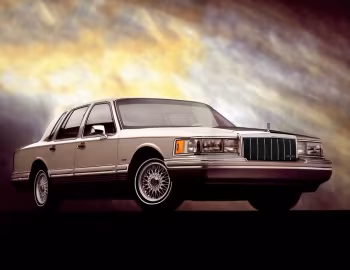 1993–94 Lincoln Town Car '1992–94