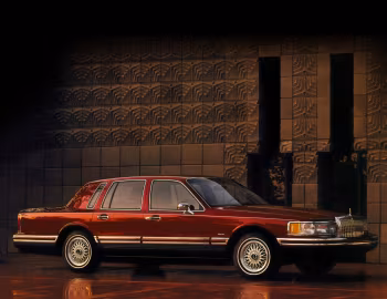 1993–94 Lincoln Town Car '1992–94