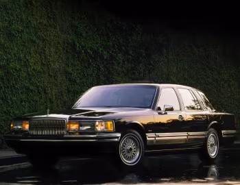 1993–94 Lincoln Town Car '1992–94