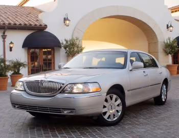 2003 Lincoln Town Car Cartier L (M85)