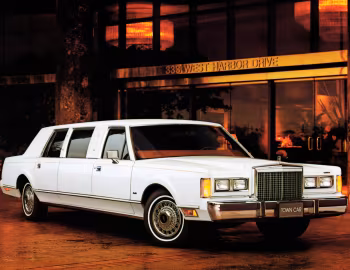 1986 Lincoln Town Car Limousine