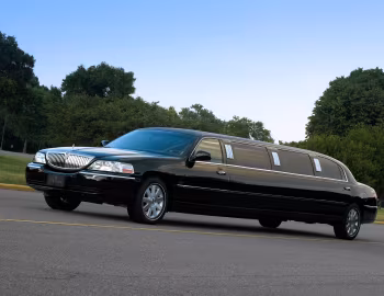 2003–11 Lincoln Town Car Limousine