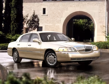 2005–11 Lincoln Town Car Signature Limited Series