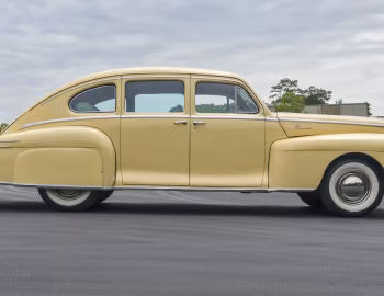 1947 Lincoln Sedan (76H 73)