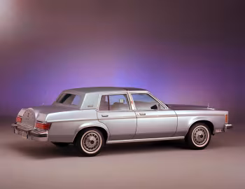 1979 Lincoln Versailles (84 54M)