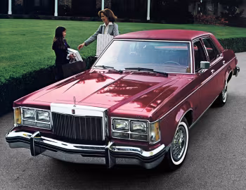 1978 Lincoln Versailles (84 54M)